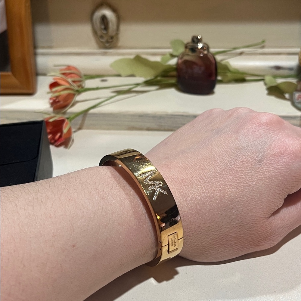 Michael Kors Bangle Band Bracelet - Picture 6 of 6